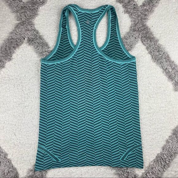 Lululemon Run:Swiftly Tech Racerback  - Picture 4 of 6